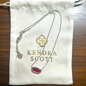 Kendra Scott necklace